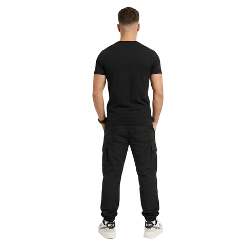 Playera Negra Boy London Hombre Parche Tono sobre Tono