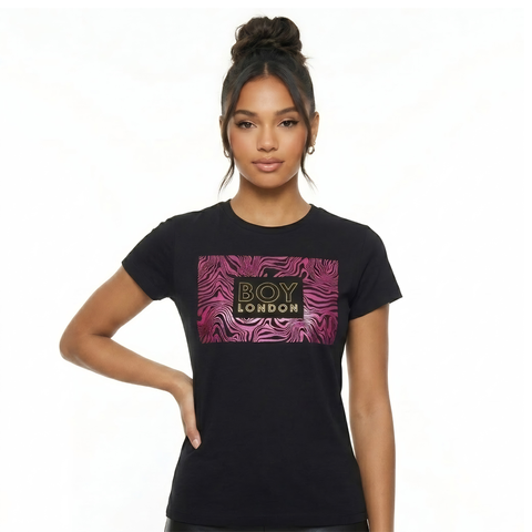Playera Boy London Mujer Negra Estampado Rosa Foil