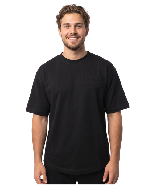 Playera Oversize Boy London Negro Relieve Tonal
