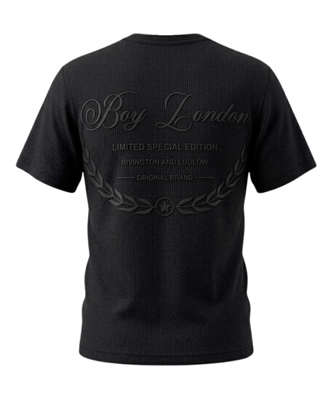 Playera Acanalada Boy London Negro Águila Tonal
