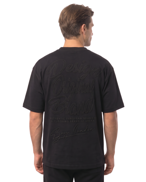 Playera Oversize Boy London Negro Relieve Tonal