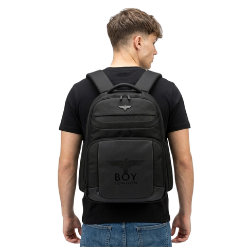 Mochila Boy London Negra Panel Vinipiel Águila Reliev
