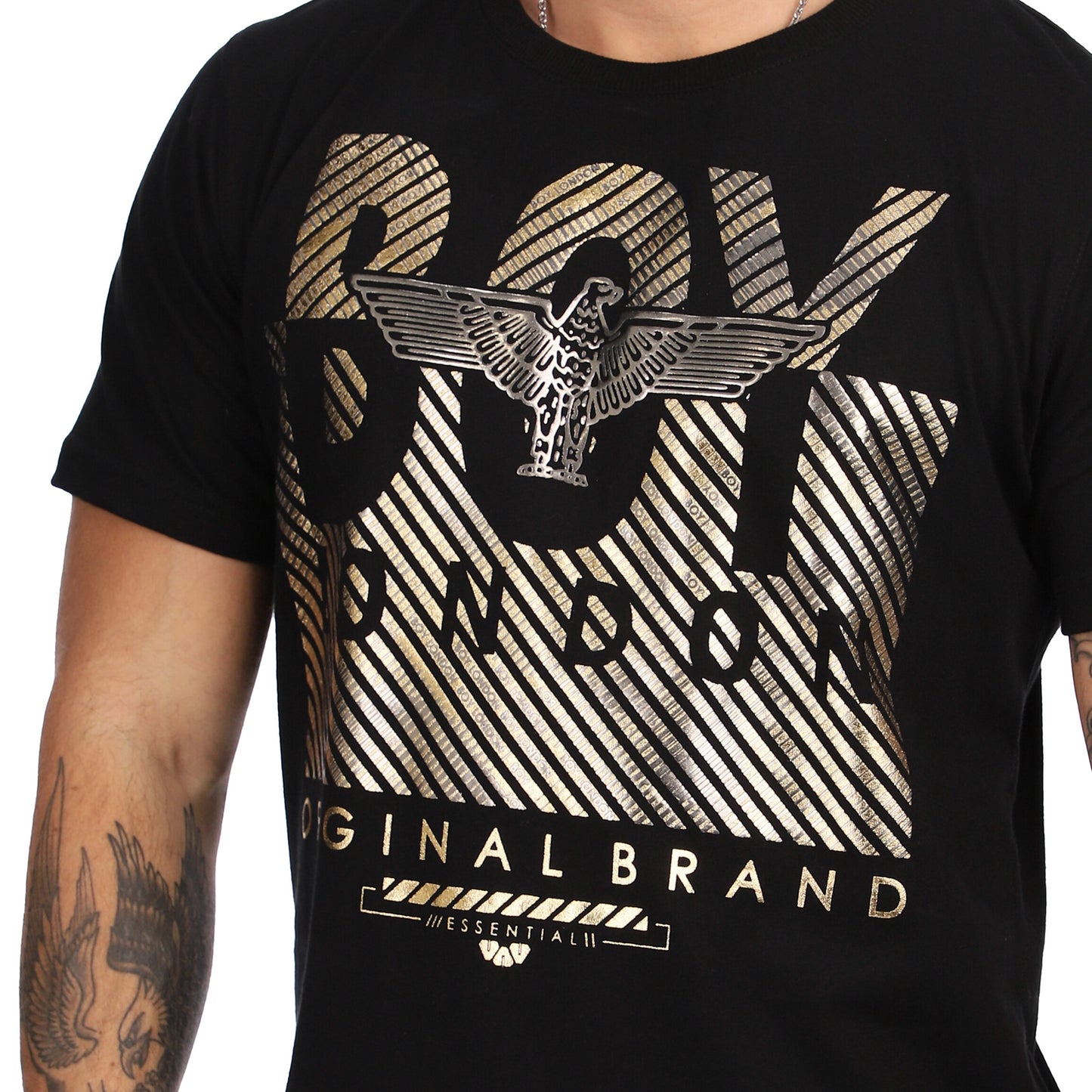 Playera Negra De Manga Corta Hombre Estampado Oro Boy London