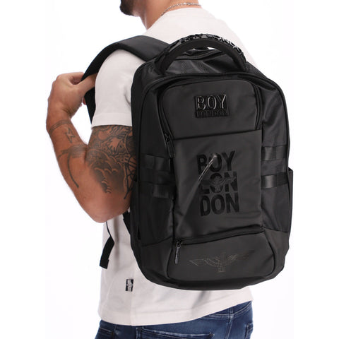 Backpack Mochila Negra Reflejante Placa Metálica Boy London