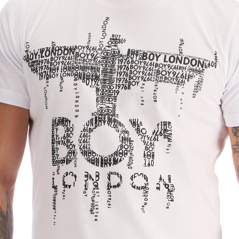 Playera Manga Corta Blanca Texturizada Letras Boy London