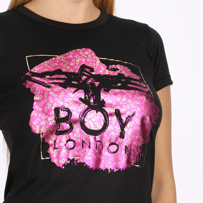 Playera Negra De Mujer Con Foil Rosa Metalico Boy London