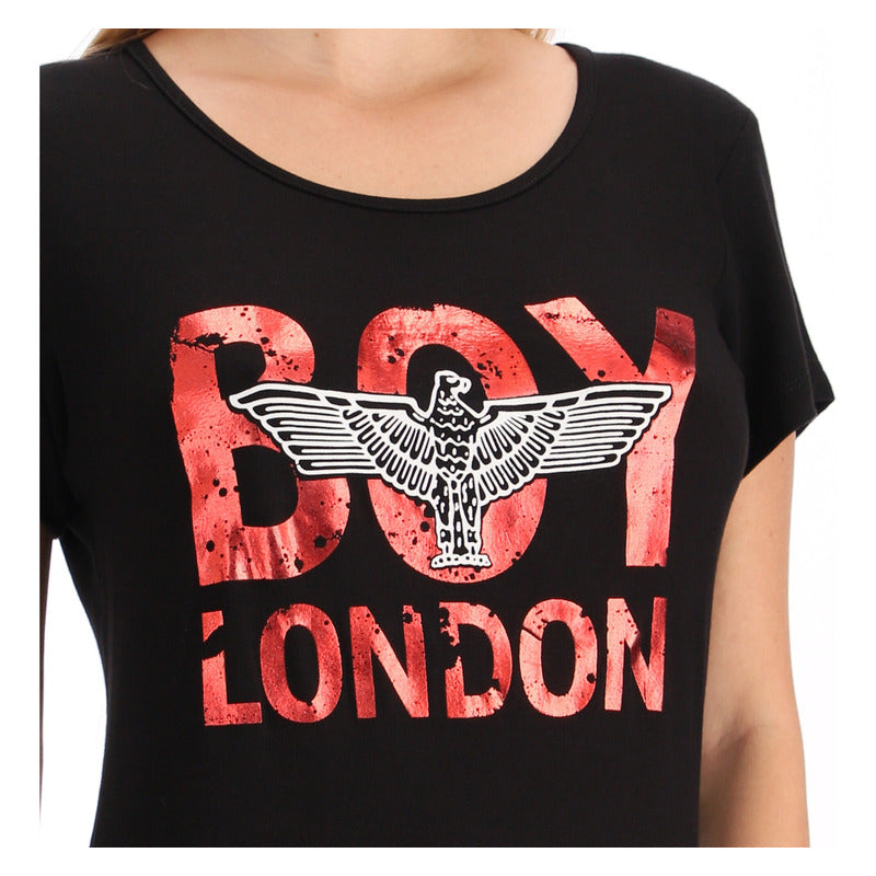 Playera Negra De Dama Letras Rojas Foil Y Aguila Boy London