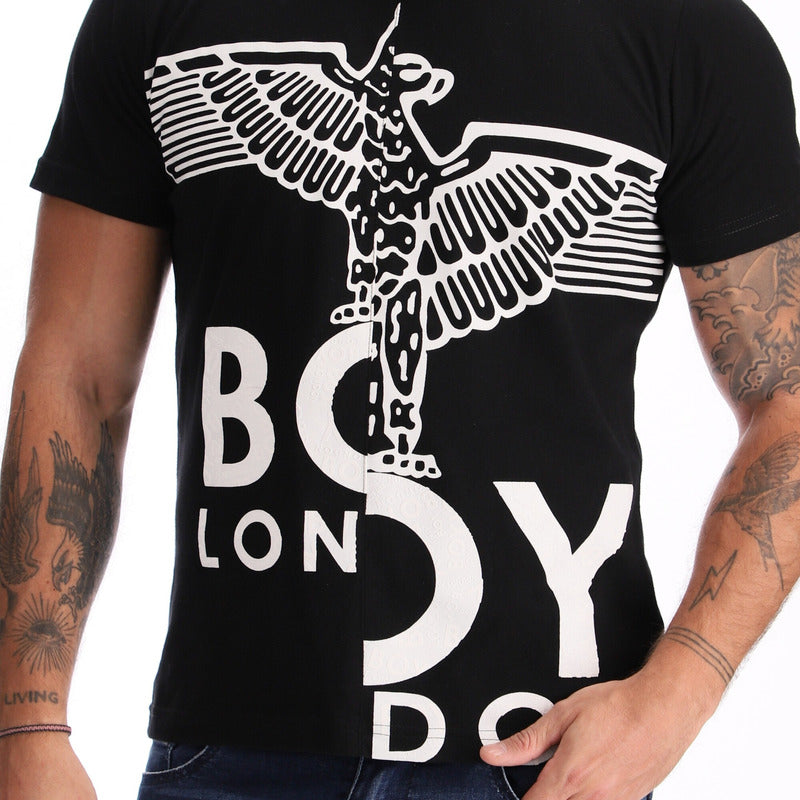 Playera Negra Manga Corta Estampado Blanco Hd Boy London
