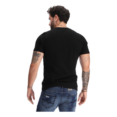 Playera Manga Corta Hombre Estampado Foil Dorado Boy London