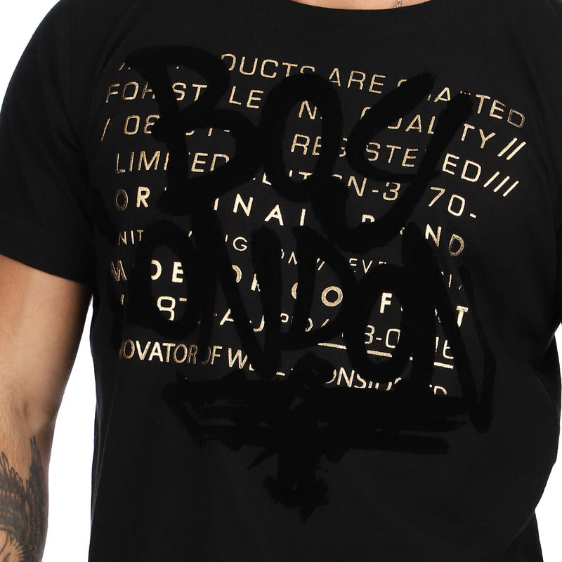 Playera Negra Estampado Terciopelo Estilo Grafiti Boy London
