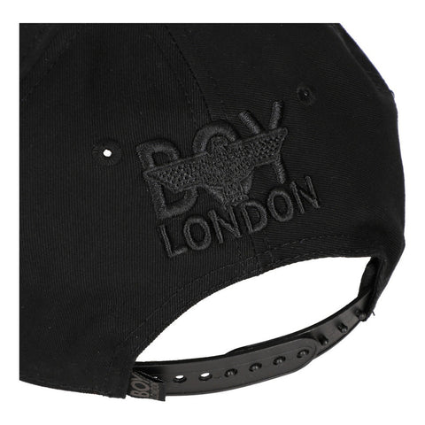 Gorra Ajustable Logo Engomado Bordado Letras Boy London Negro Único Liso