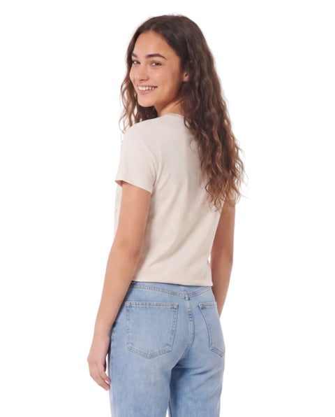 Playera Boy London Mujer beige Dorado