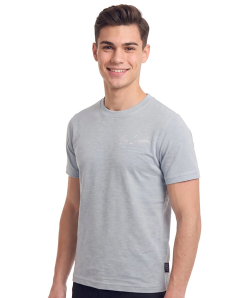 Playera Boy London Micro-Rayas Firma Tonal Azul Cielo Fit Regular