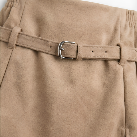 Falda Short De Gamuza Beige Con Cinturón Para Mujer Marrón